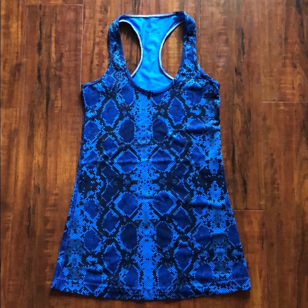 lululemon tank 4
